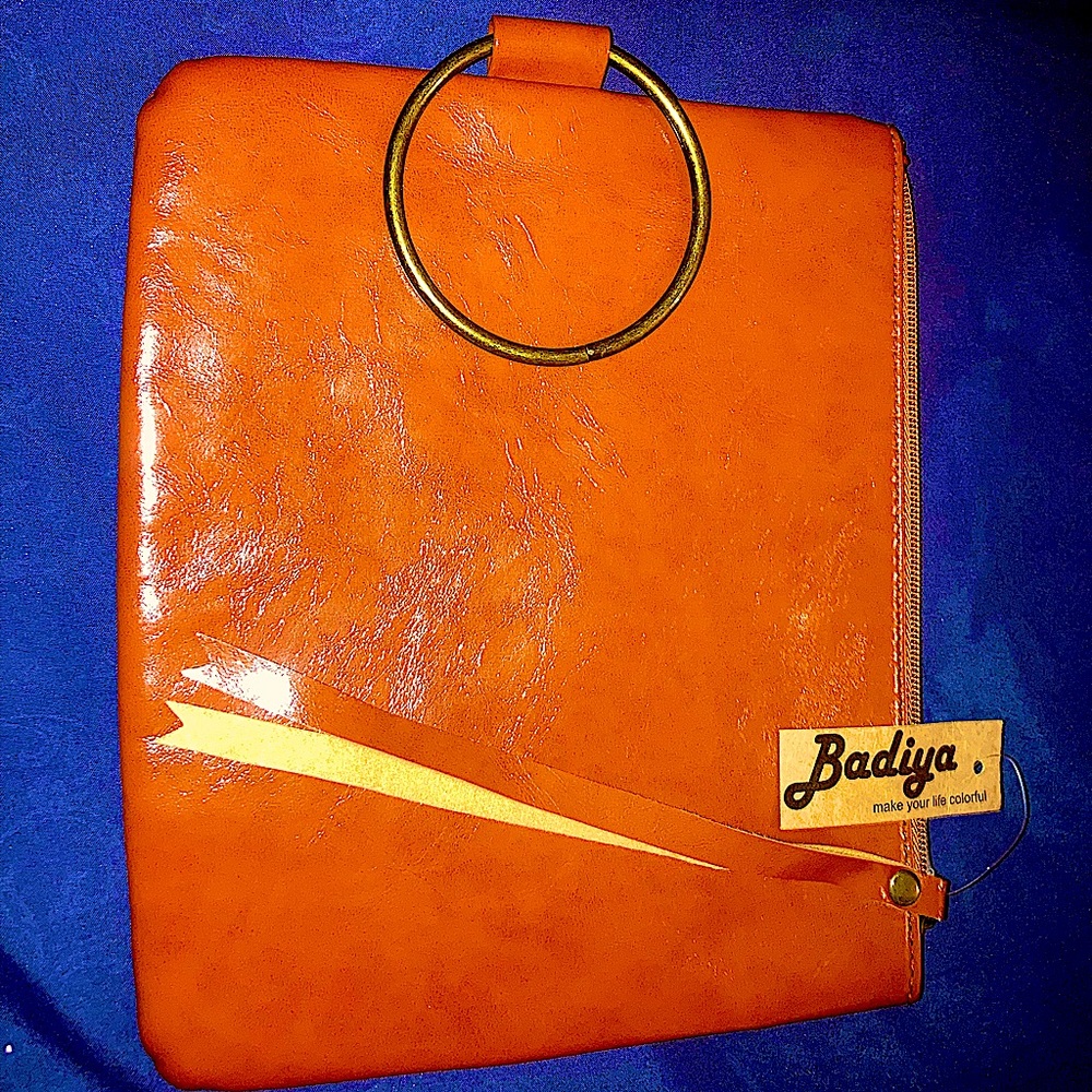 Badiya Camel Brown Wristlet Purse